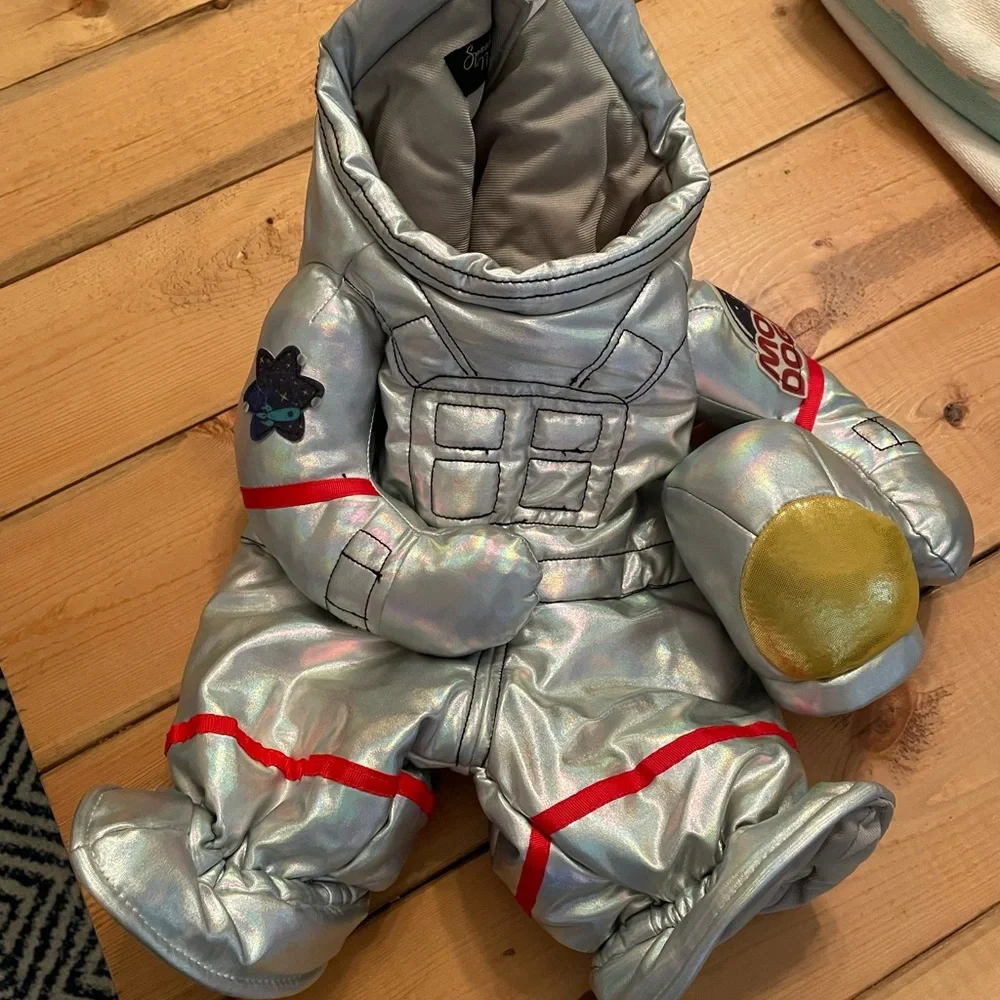 Dog Astronaut Costume - Picture 6 of 15